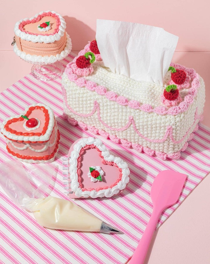 Crochet Cake Tissue Cover