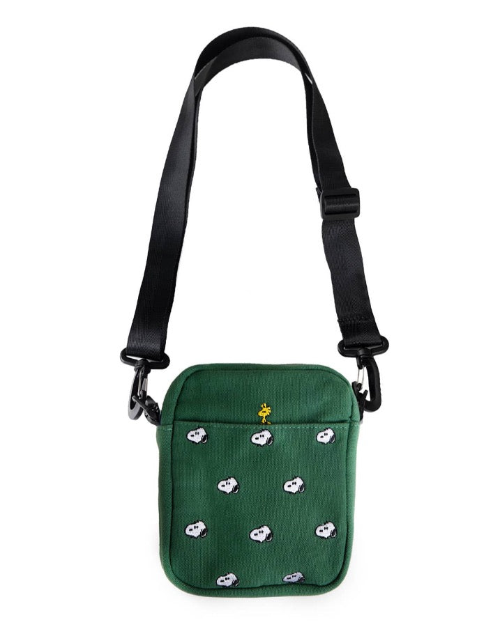 3P4 x Peanuts® - Snoopy Embroidered Crossbody Bag (Forest)