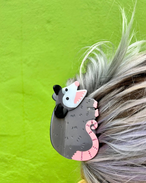 Possum Hair Claw