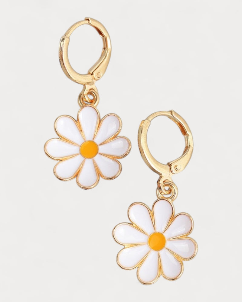 Dainty Daisy Earrings