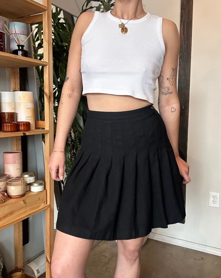 Vintage Black Pleated Mini Skirt