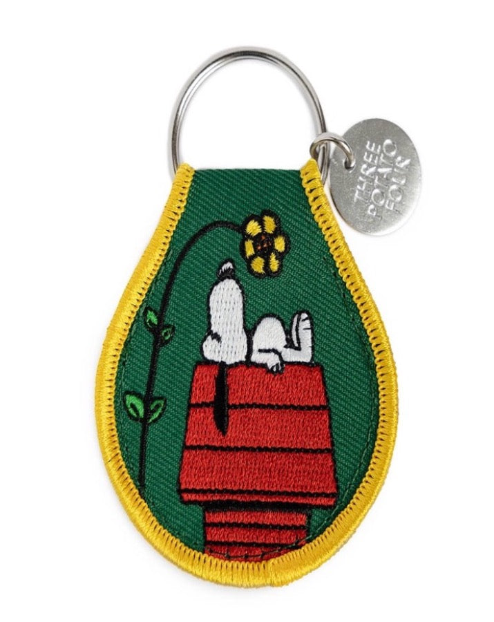 3P4 x Peanuts® - Snoopy Doghouse Flower Patch Keychain